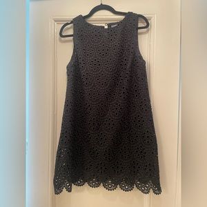 BRAND NEW NEVER WORN!! Hill House eyelet shift dress. Size Small